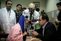 عیادت وزیر بهداشت از قربانی اسید پاشی اصفهان/تصاویر