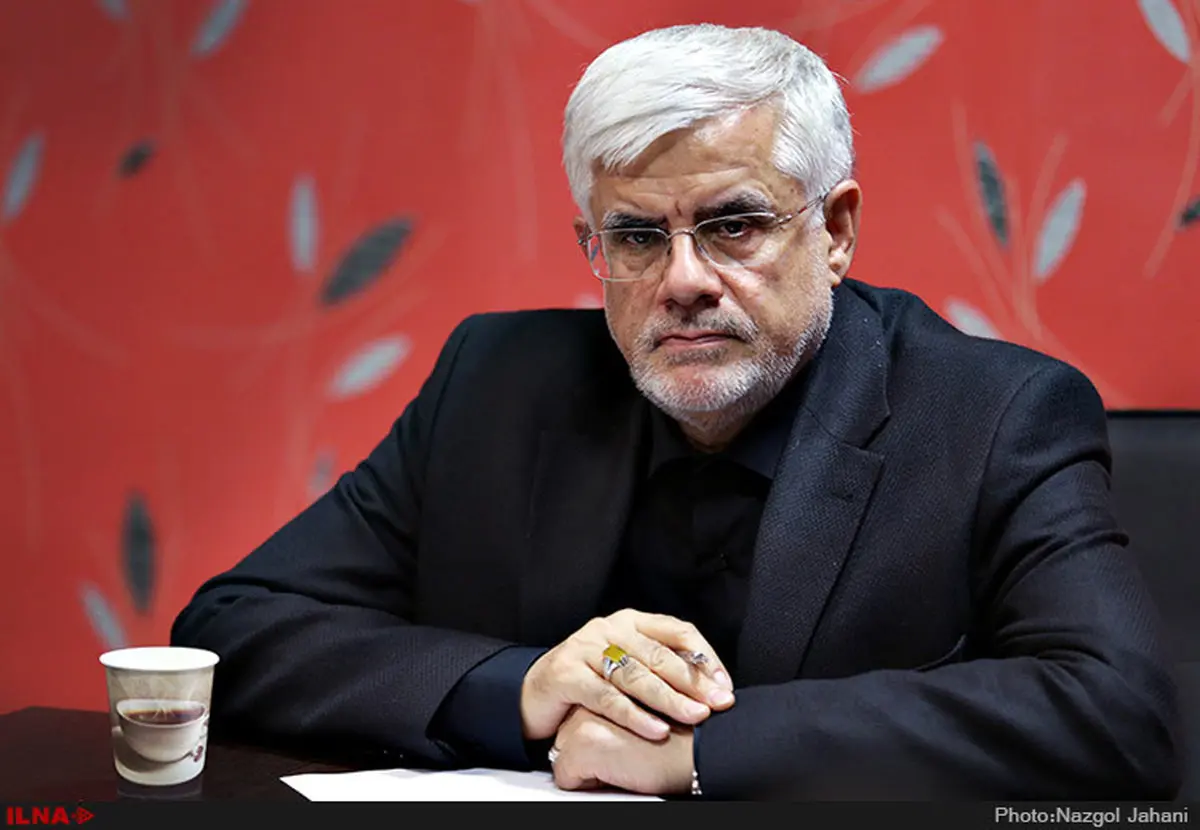 عارف: به دنبال بازنگری در شورای عالی اصلاح‌طلبان هستیم/اعضای شورای شهر می‌دانند پیروزی آنها به دلیل حضور در لیست بود/گزارشِ محرمانه‌ای از وزرا را به روحانی داده‌ایم