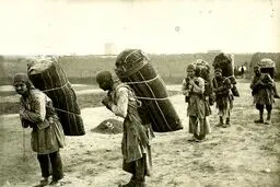 کول‌بری در زمان قاجار!/عکس