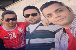 سلفی احسان علیخانی در ورزشگاه آزادی/ عکس