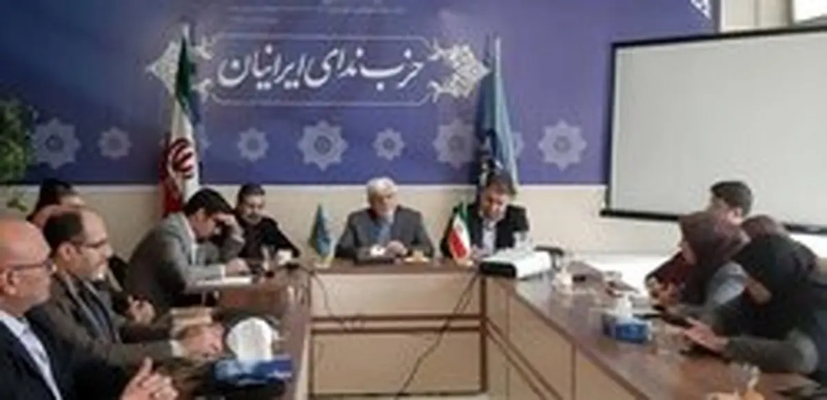 عارف: ابهاماتی درباره اغتشاشات اخیر و کشته‌شده‌ها وجود دارد / نهادهای مسئول شفاف‌سازی کنند