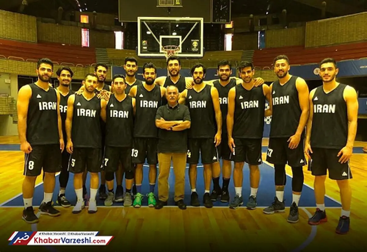 پرویز پرستویی در تمرین تیم ملی/عکس