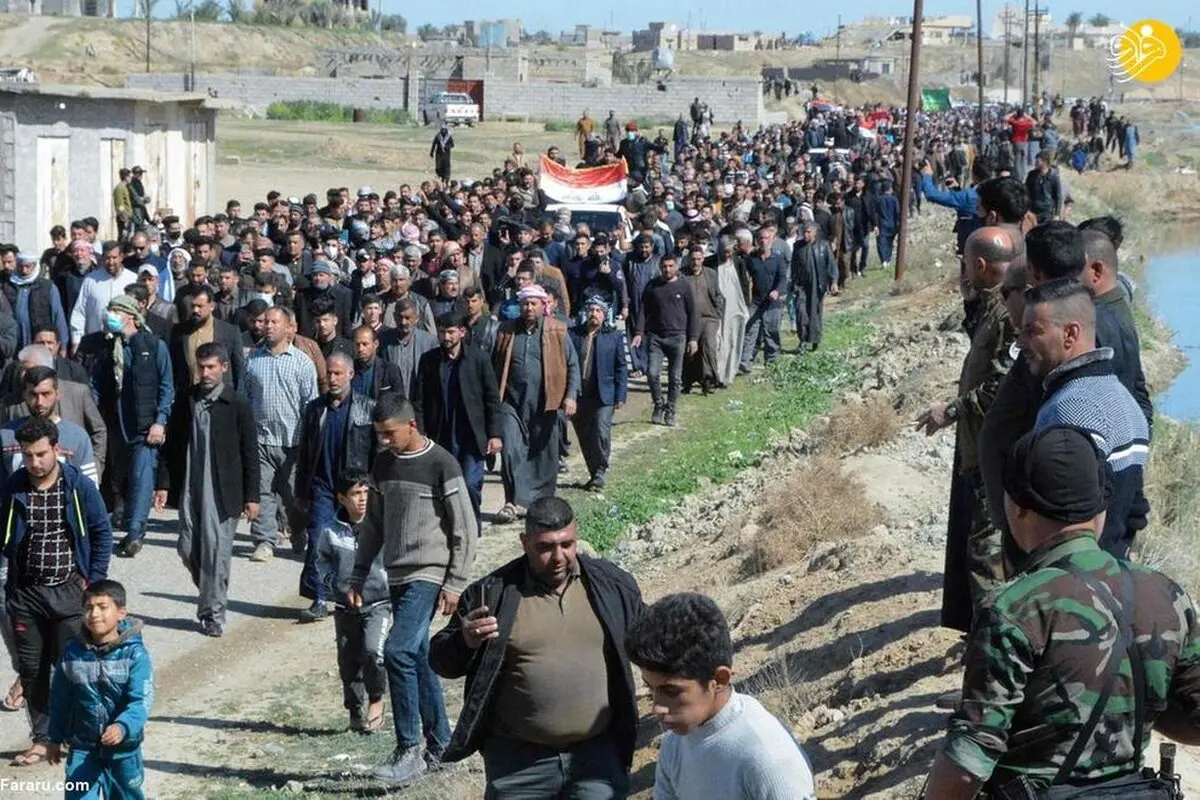 تصاویر اندوهناک از تشییع پیکر ۷ عضو خانواده کشته شده به دست داعش