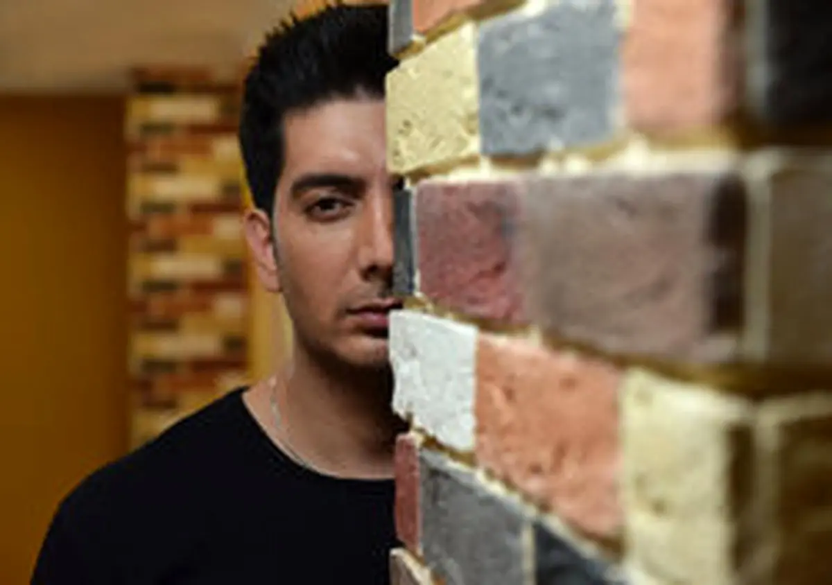 فرزاد فرزین بلد است لات باشد؟