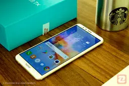 آنر 7X در برابر گلکسی A7 2017
