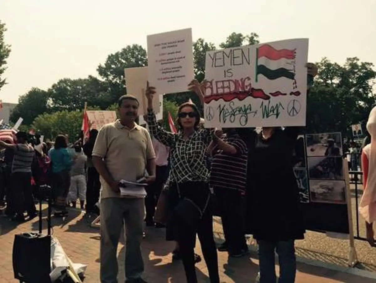 تظاهرات علیه پادشاه عربستان سعودی مقابل کاخ سفید/عکس