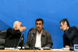 مهر تایید «کودتاچی» دولت احمدی‌نژاد بر جایگاه ویژه «رمالی» در دولت سابق /ماجراهای یک سروش آسمانی کذایی در سیاست ایران