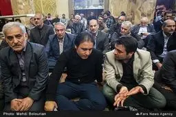 حاشیه‌های تصویری مراسم یادبود میلاد اسلامی و حسین جوادی با حضور علی دایی، مهدوی‌کیا، عادل فردوسی‌پور، قلعه نویی، رویانیان و ...