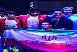 خواننده لس آنجلسی در بین کشتی گیران ایرانی/ عکس