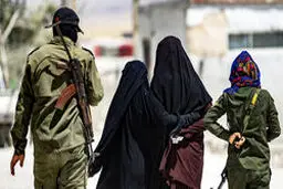 بلژیک شهروندان داعشی خود را از بازداشتگاه‌های سوریه خارج می‌کند