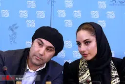 "محسن تنابنده" با یک کلاه جدید وارد کاخ جشنواره فیلم فجر شد+ عکس