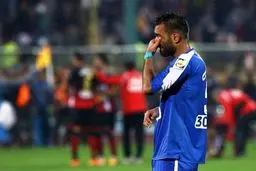 گریه حنیف عمران‌زاده بعد از تساوی/عکس