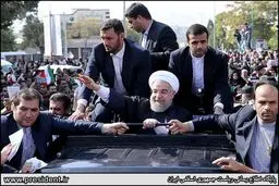 روایت تصویری از استقبال مردم استان مرکزی از روحانی