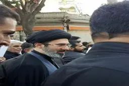 حضور فرزند رهبر انقلاب در مراسم تشییع پیکر شهید حججی/عکس