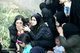 تصویری از ترس زنان و کودکان از حمله تروریستی امروز در اهواز