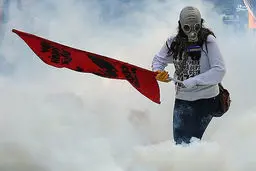 درگیری معترضان کُرد با پلیس استانبول/ گزارش تصویری