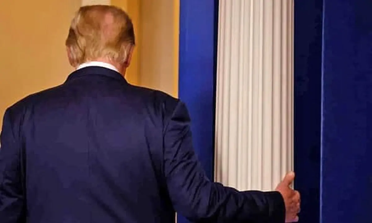 پیام آخر ترامپ در لحظه خداحافظی و ترک کاخ سفید