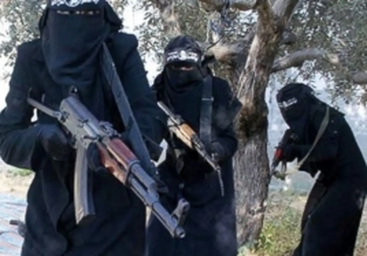 گاردین: داعش چگونه از زنان استفاده می‌کند؟