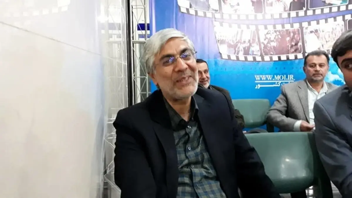 نام نویسی یک مدیر دولت احمدی‌‌نژاد در انتخابات