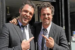 هنرپیشه‌های معروف هالیوود و بدلکارهایشان + تصاویر