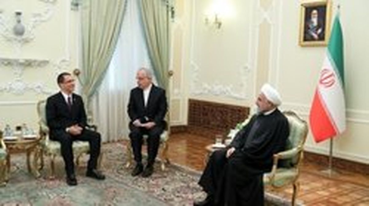 روحانی: آمریکا مجری سیاست های صهیونیستی است