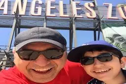 حمید فرخ نژاد و پسرش در لس آنجلس/عکس