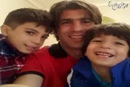 سلفی هادی عقیلی با گل پسر هایش/عکس