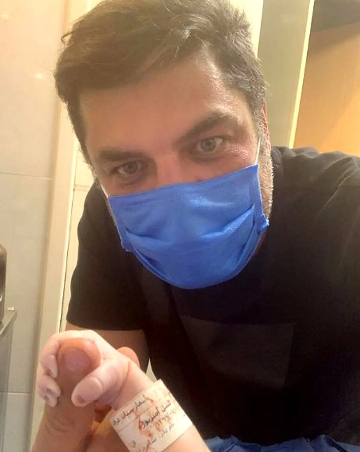 سام درخشانی دوباره پدر شد + عکس