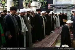 حاشیه‌های تصویری مراسم ترحیم والده رئیس‌جمهور در قم با حضور سیدحسن خمینی، مراجع عظام تقلید، رییس دفتر رهبری، وزرای دولت و...