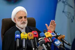 واکنش محسنی‌اژه‌ای به تأمین وثیقه ۱۰ میلیاردی از سوی متهمان بانک سرمایه/ وضعیت شکایت خاتمی از شریعتمداری