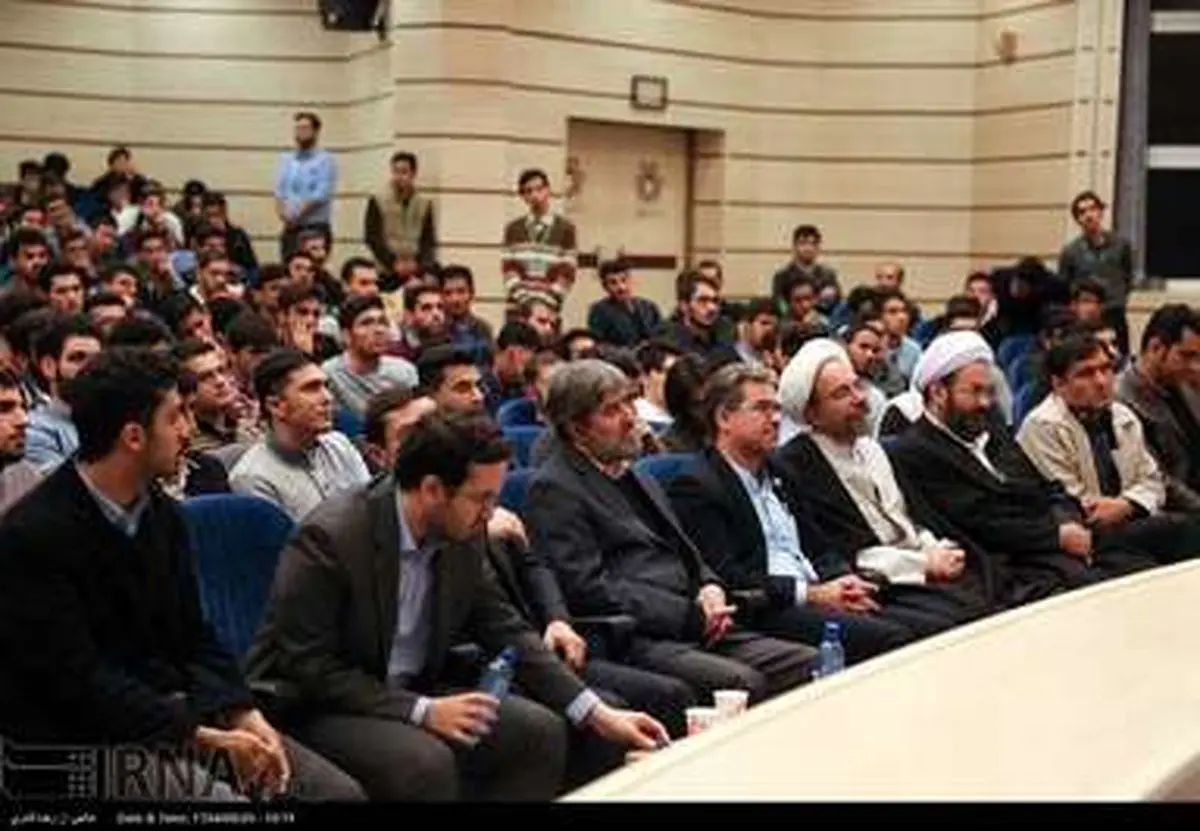 حاشیه‌های سخنرانی علی مطهری در دانشگاه شیراز/تصاویر