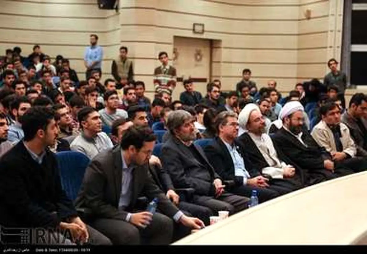 حاشیه‌های سخنرانی علی مطهری در دانشگاه شیراز/تصاویر
