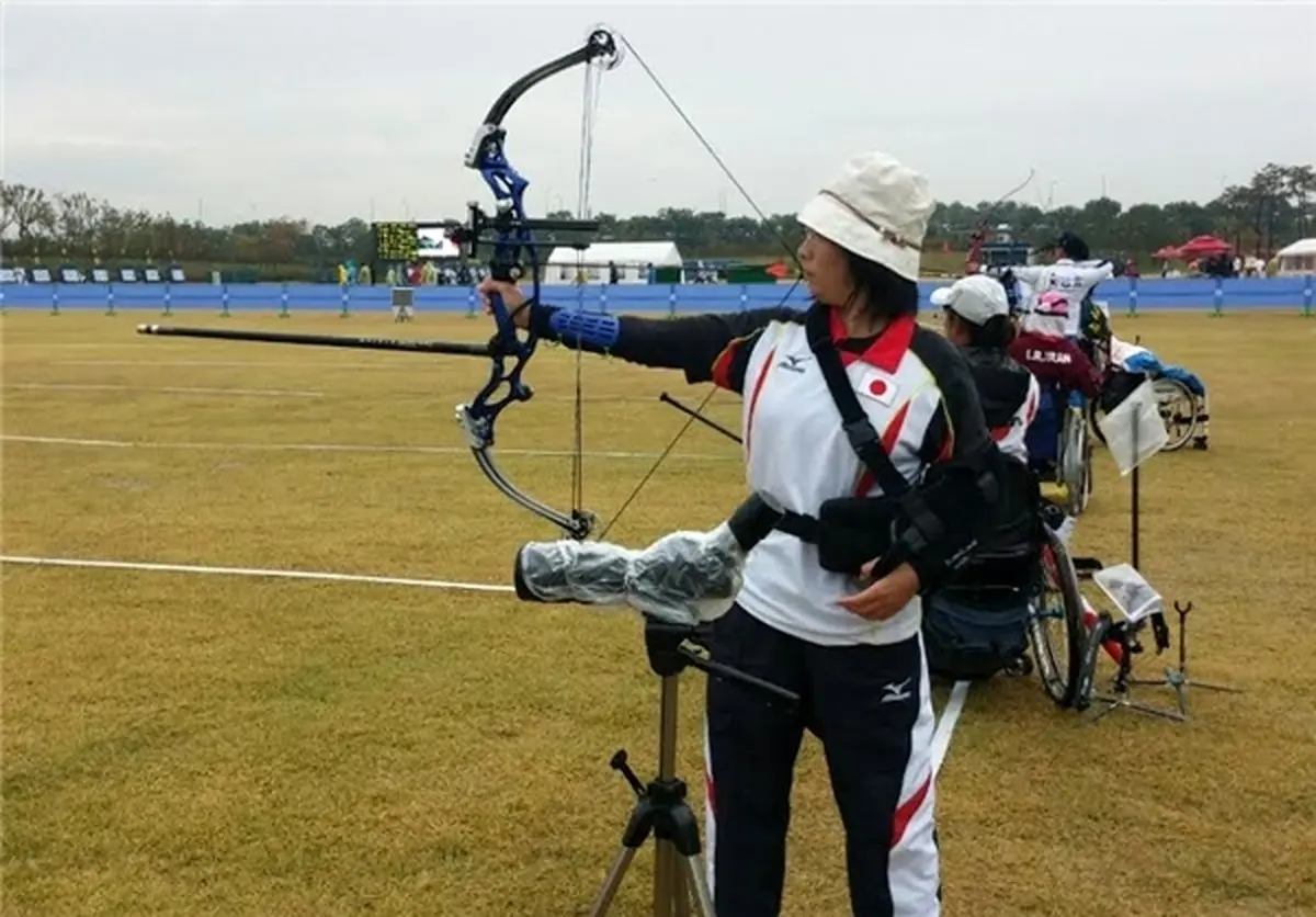 تیراندازی نماینده ژاپن با چنگ و دندان! + عکس