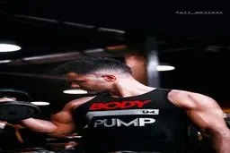 استایل بدنسازی سیروان خسروی در باشگاه + عکس