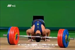 سجده شکر کیانوش رستمی پس از قهرمانی/ عکس