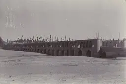 تصاویر خشک‌شدن زاینده‌رود در عهد قاجار