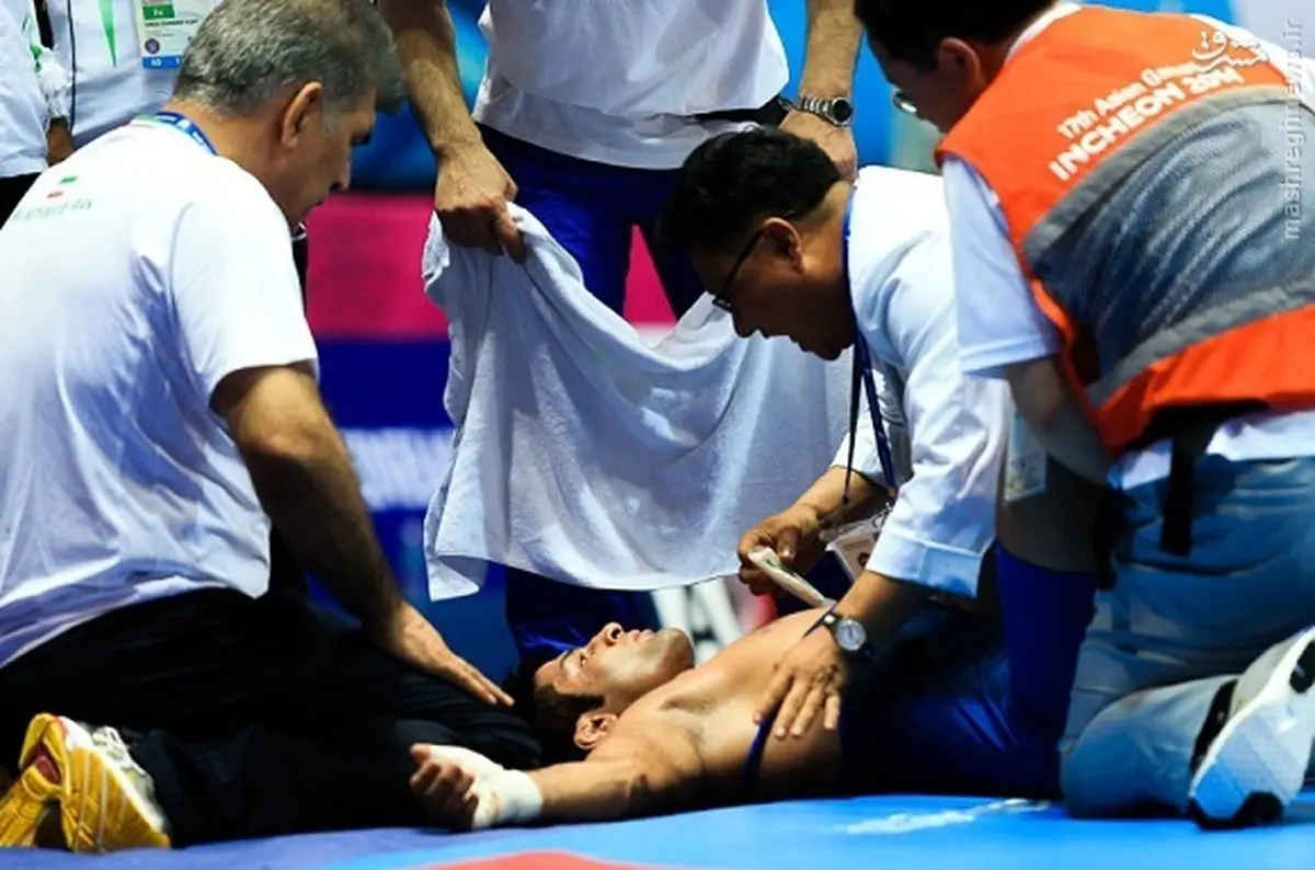 عکس /عبدولی زیر دستگاه اکسیژن