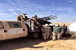سردار حاج قاسم سلیمانی در کمین مهمانان ناخوانده /عکس