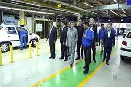 بازدید دکتر بیگدلی از خطوط تولید ایران خودرو