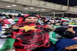 دختر پرسپولیسی که با ظاهر پسرانه می‌خواست بازی تیم‌ملی را ببیند/عکس