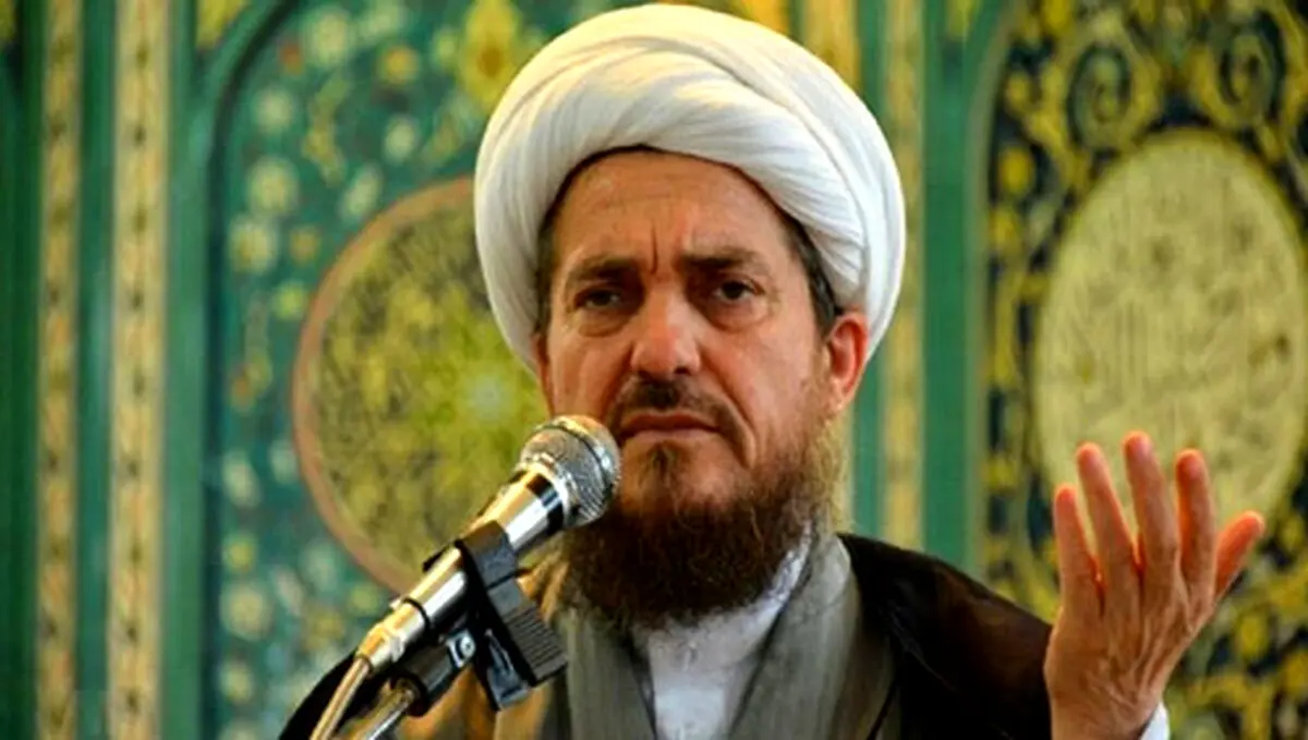روحانیِ کتاب‌سوز: ضریح رضوی ضد ویروس است!