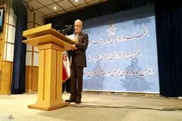 سبحانی بعد از اعلام کاندیداتوری: پیشنهاد حل معجزه‌ای مشکلات را باید به موزه‌ها سپرد