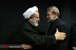 خوش‌و‌بش لاریجانی با سخنران مشهور تهران/عکس