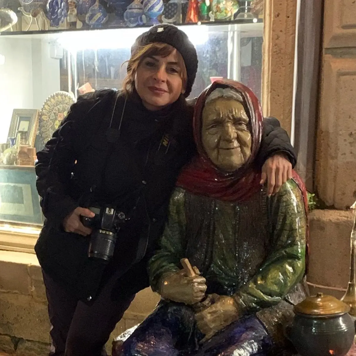 عکس دیده نشده خانم بازیگر در باکو