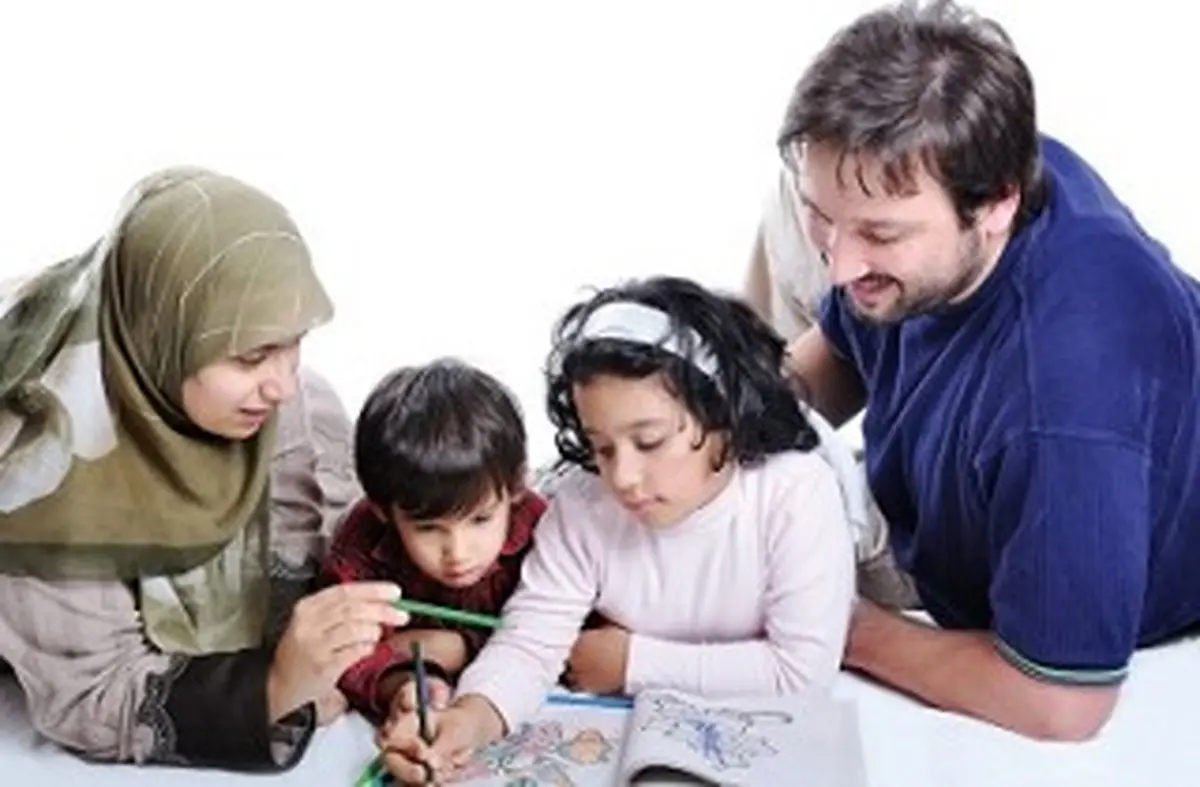 فرزند حق دارد در کدام موارد از مادر و پدر سرپیچی کند؟