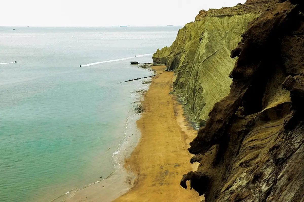 تصاوير: جزیره رنگین هرمز