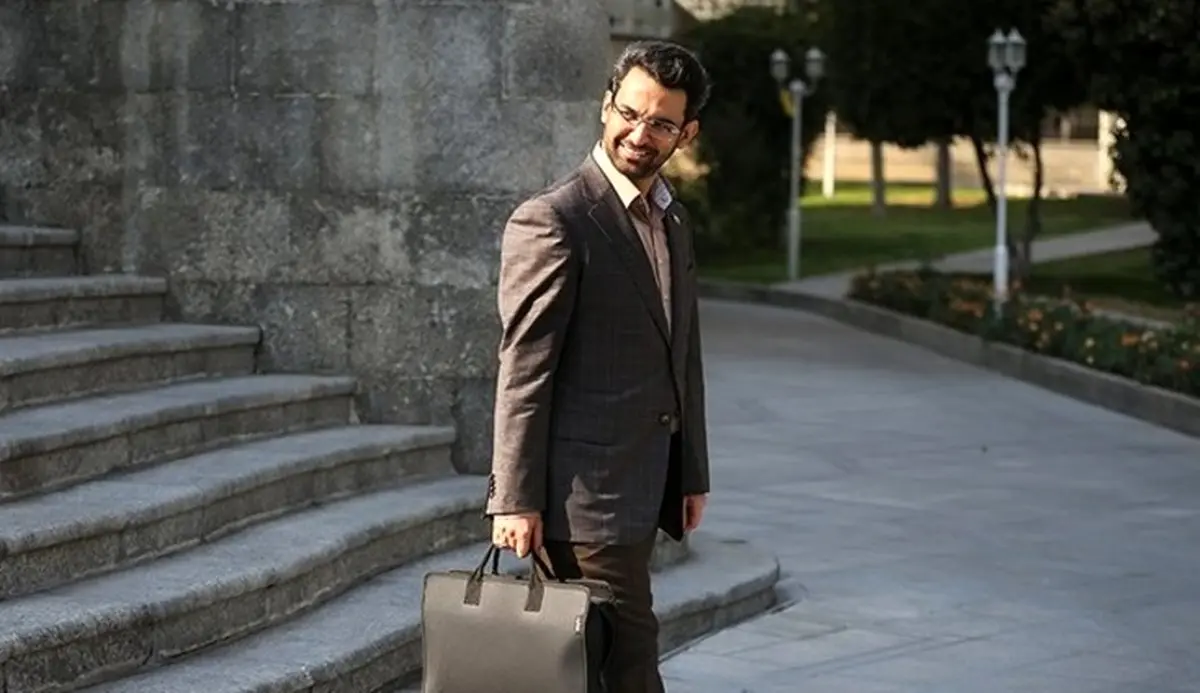 آذری‌جهرمی: قهر نکردم/ مدتی بیمار بودم