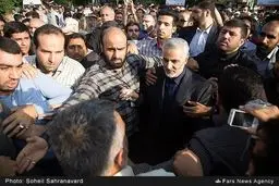 عکس/ قاسم سلیمانی در حلقه مردم