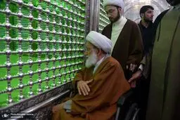 عکس: حضور رهبر شیعیان بحرین در حرم مطهر امام خمینی(س)