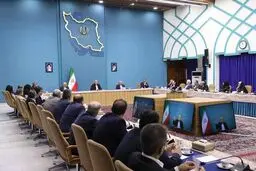 باید با زبان و سخن حق با مردم گفت‌وگو کنیم